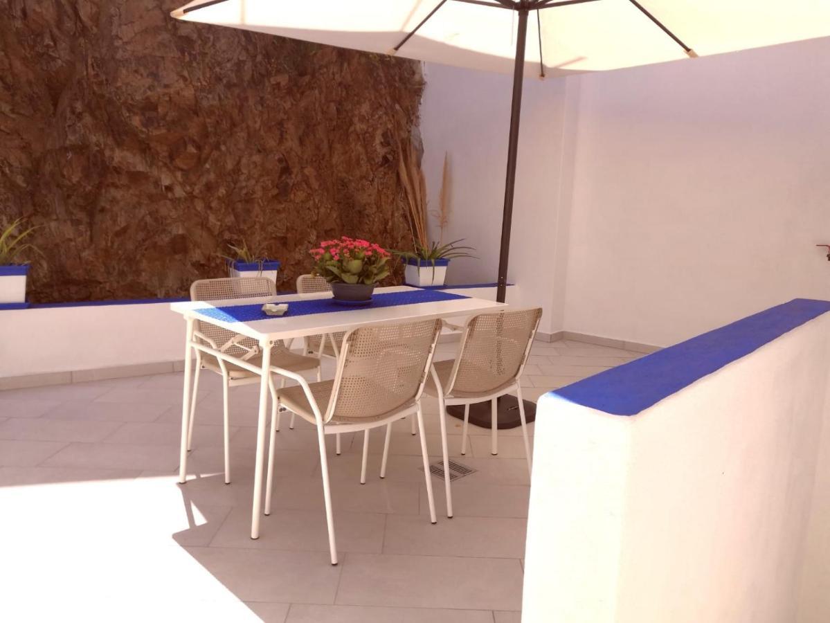 Villa La Porta Blu à Teulada Extérieur photo